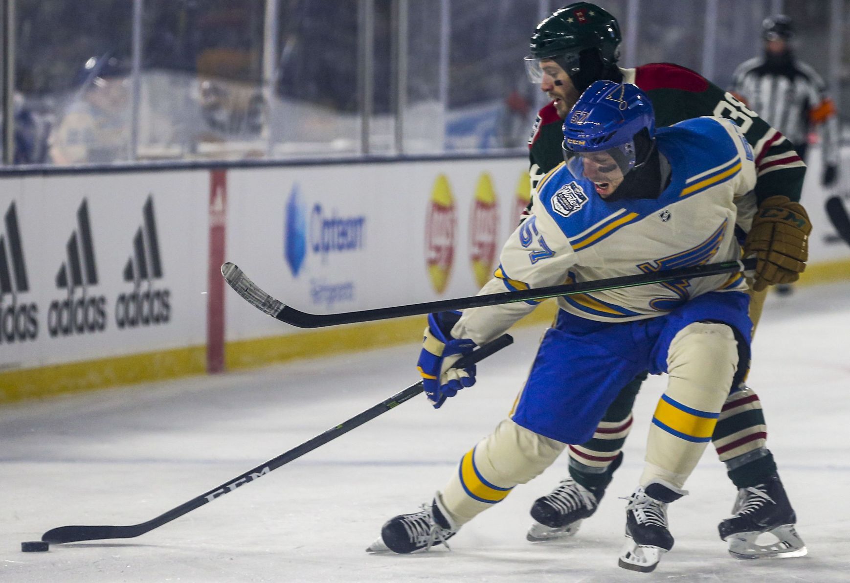 Blues and Wild face-off in Winter Classic